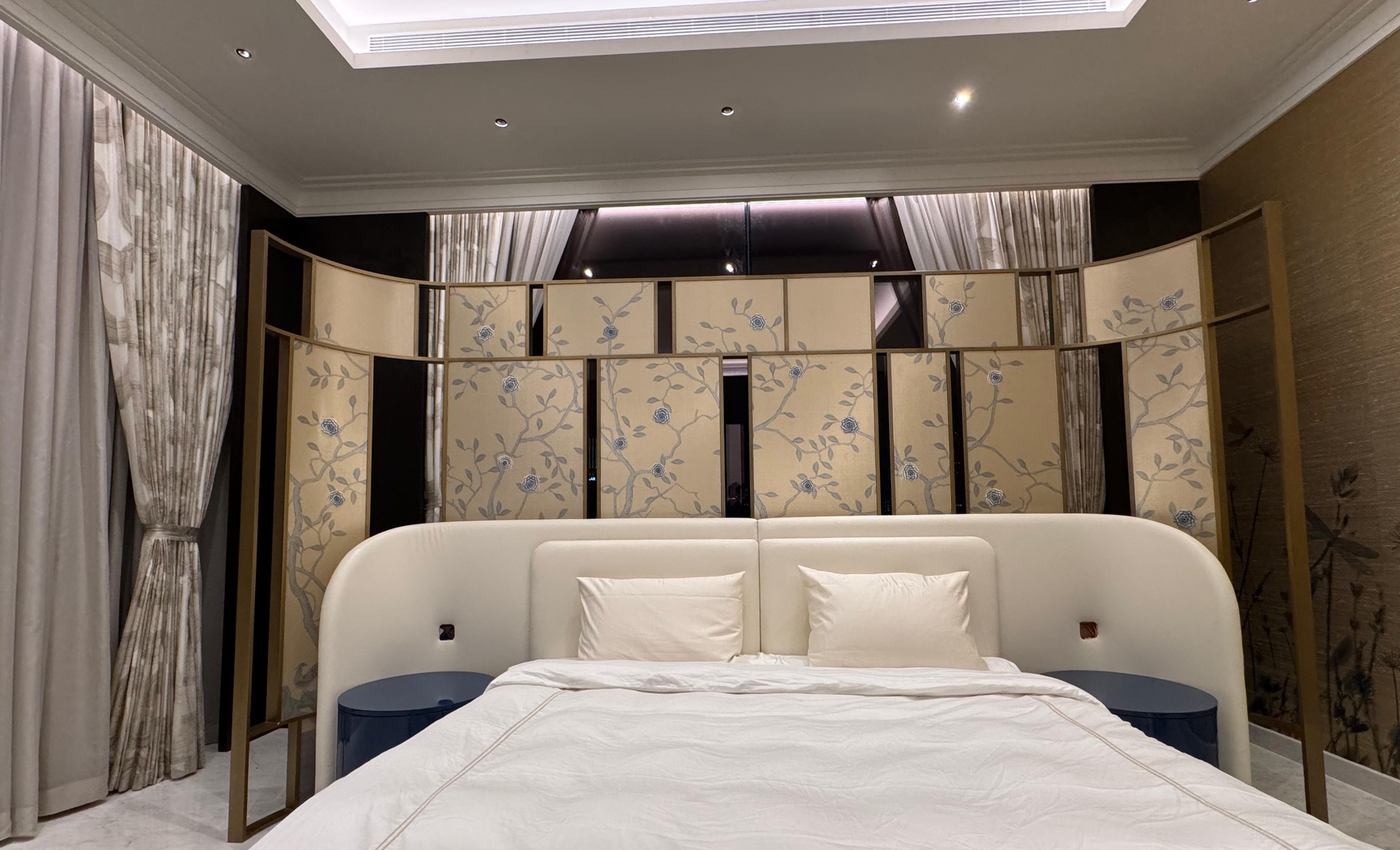 Anthology — Murals Collection